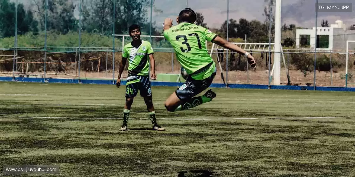 🎮 球星同款,实力加持!⚽️